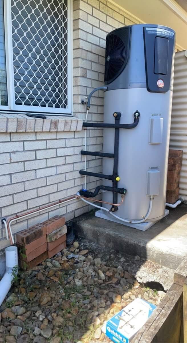 Choosing the Right Hot Water System in 2024: Electric, Gas, Solar or Heat Pump? - JR Gas and Water