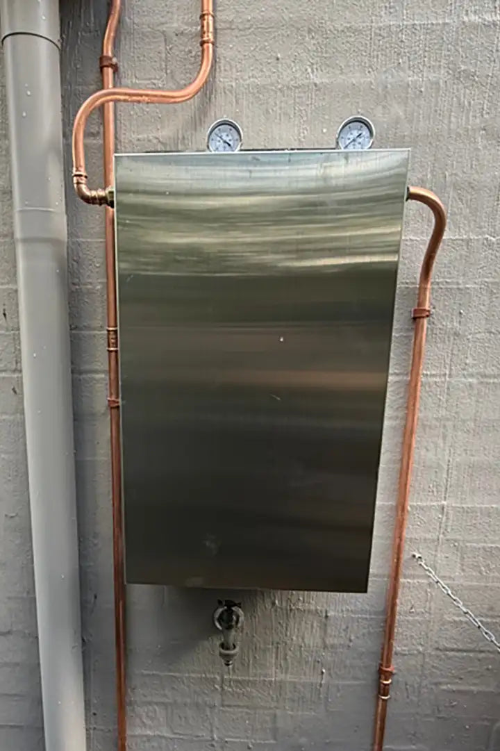 Water Filter World win Enclosed Water Filter System