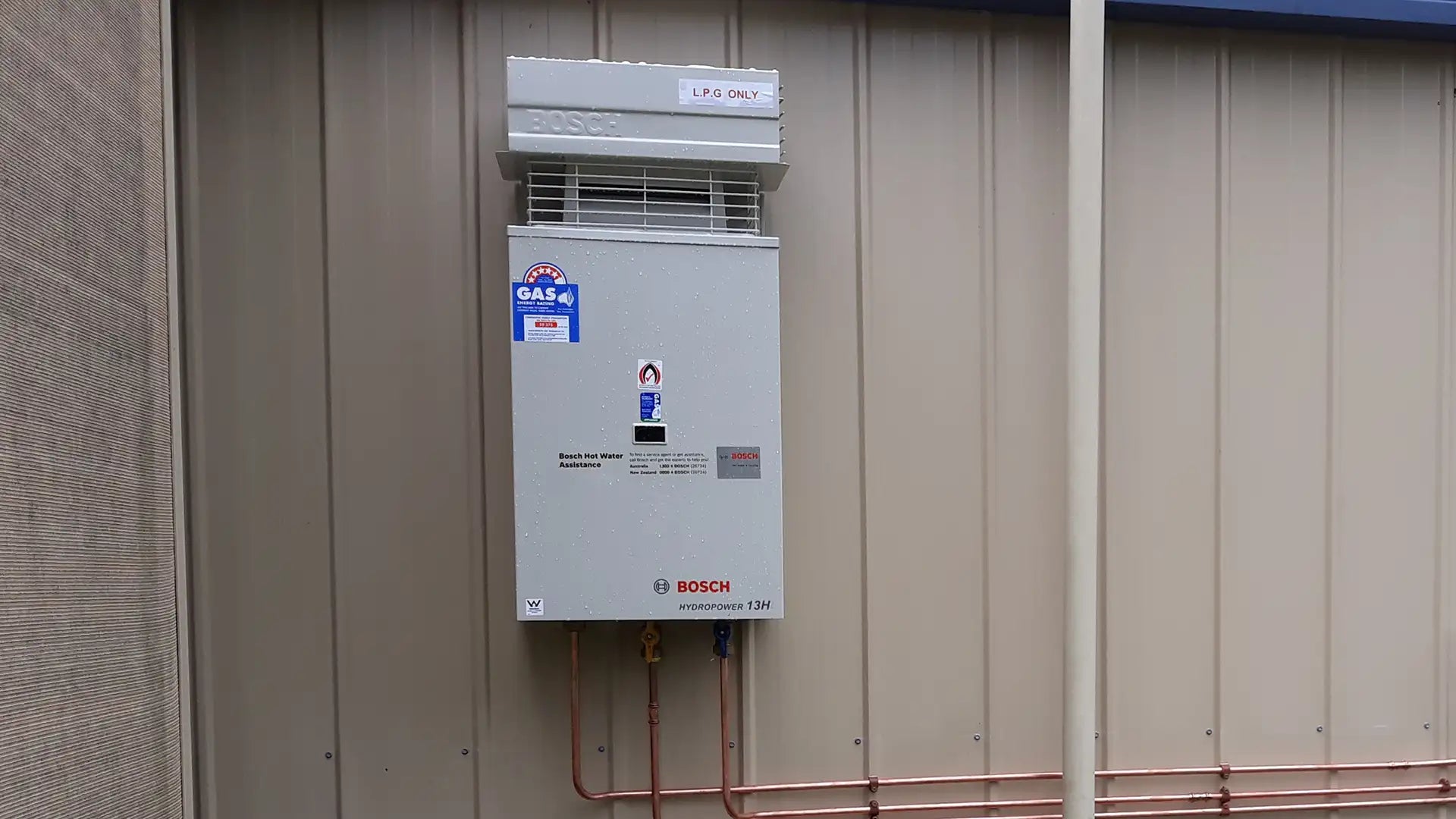 13l instant gas hot water systems supplied and installed by JR Gas & Water