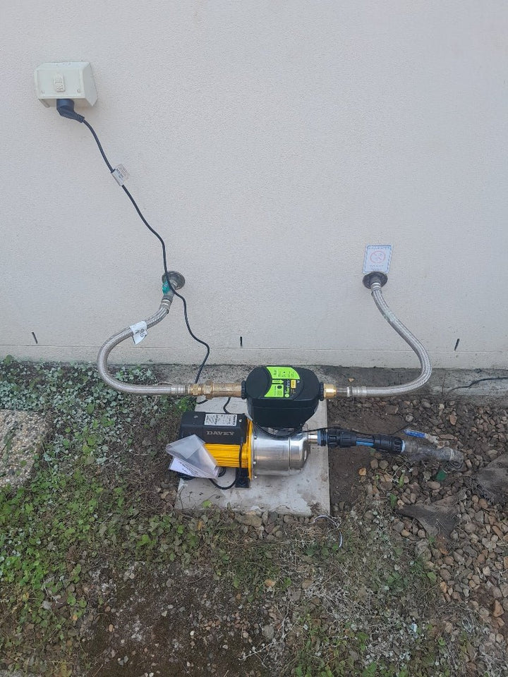 Davey Rainbank KRB2 46L/min Pressure Pump + Mains Backup + Controller Supplied & Installed - Plumbing - Pump