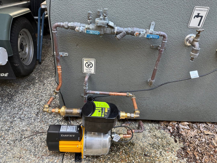 Davey Rainbank KRBS2 Submersible Pump + Mains Backup + Controller Supplied & Installed - Plumbing - Pump