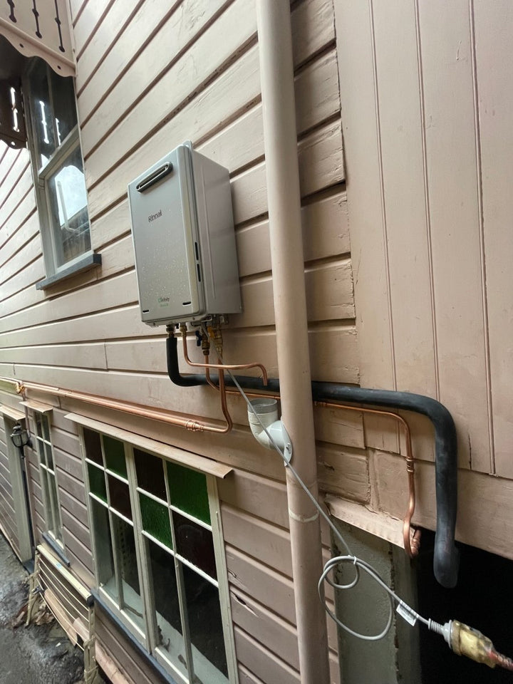 Rinnai Enviro 16 Instant Gas Hot Water System | Supply+Install | LIFETIME WARRANTY - Water Heater - Gas Continuous Flow