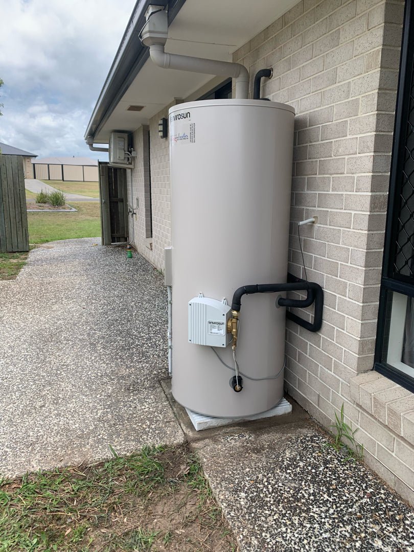 Plumbing Solar Hot Water Service Saxon SolarStar 400L Twin Panel