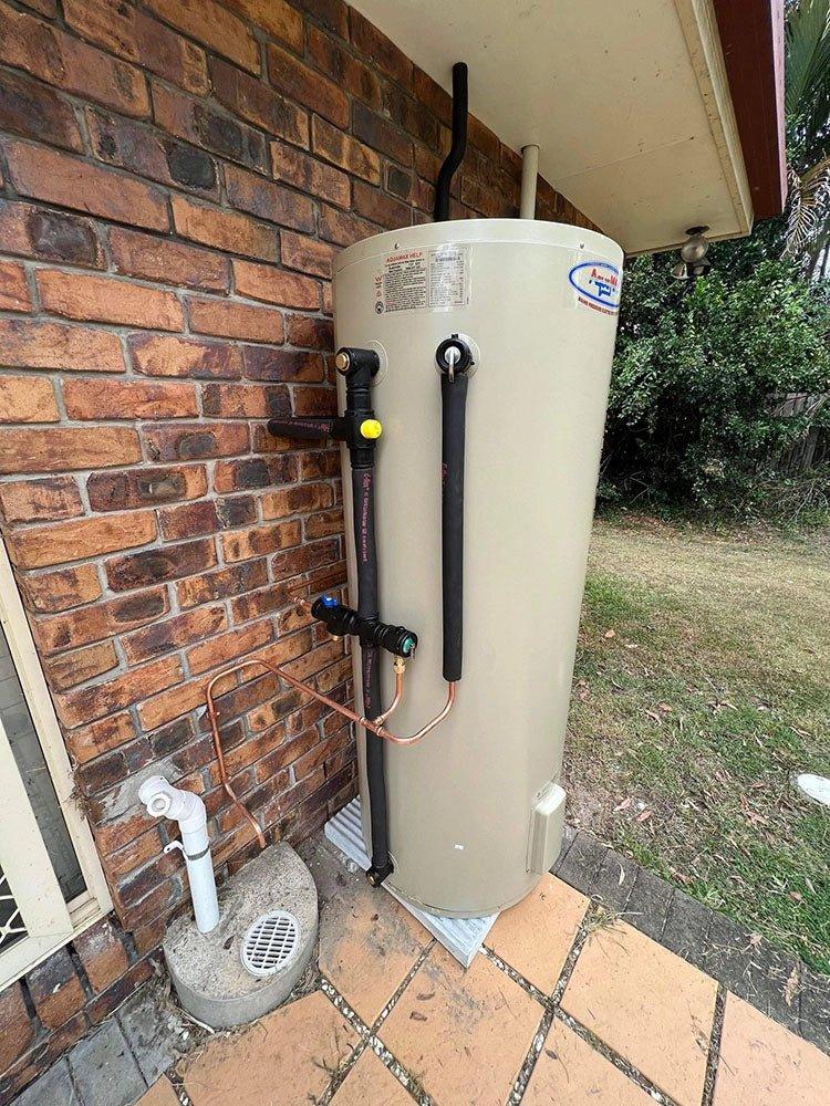 Aquamax 315L S/S (2A1315) Electric Hot Water System Installed - JR Gas and WaterWater Heater - Electric