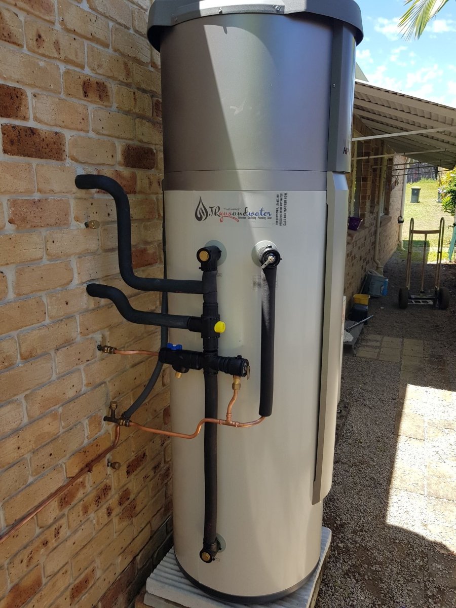 Enviroheat 250L (250EH1-15) Heat Pump Hot Water System Installed - JR Gas and WaterWater Heaters
