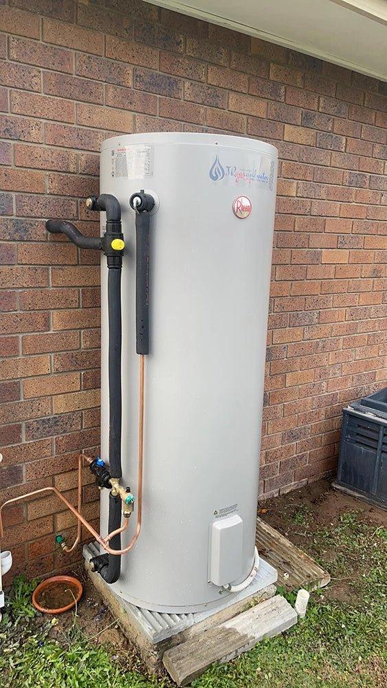 Everhot 250L (291250) Electric Hot Water System Installed - JR Gas and WaterWater Heater - Electric