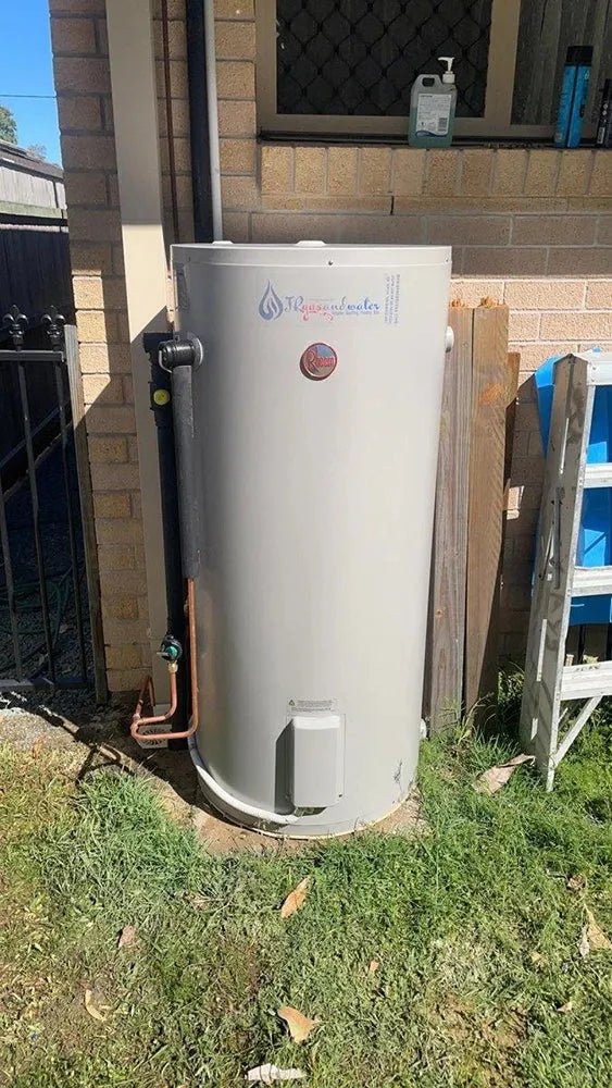 Rheem 250L (491250) Electric Hot Water System Installed - JR Gas and WaterWater Heater - Electric