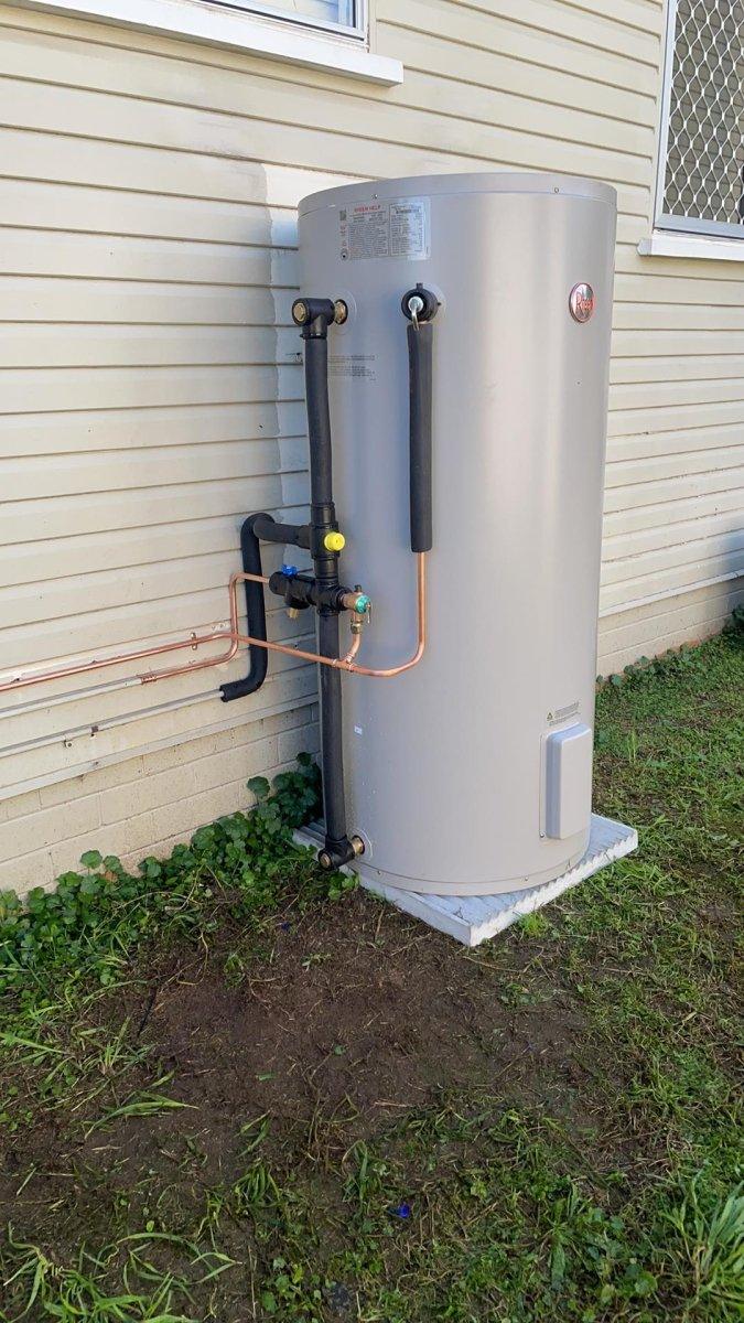 Rheem 80L (491080) Electric Hot Water System Installed - JR Gas and WaterWater Heater - Electric