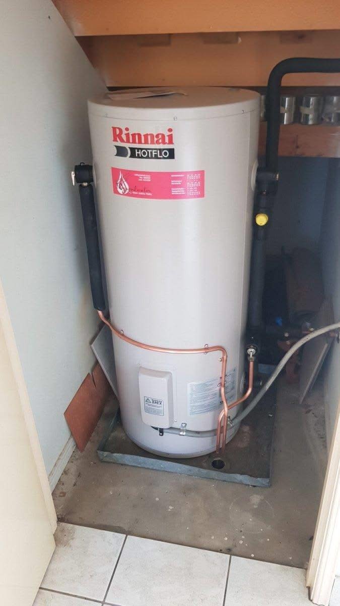 Rinnai 80L Electric Hot Water System | Supply+Install | LIFETIME WARRANTY - Water Heater - Electric