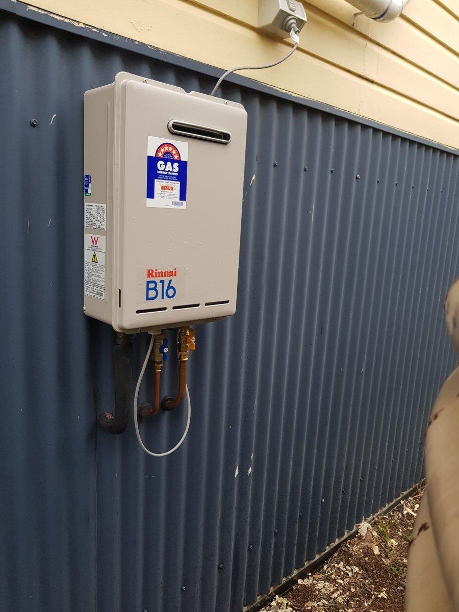 Rinnai B20 Instant Gas Water System Installed - JR Gas and WaterWater Heater - Gas Continuous Flow