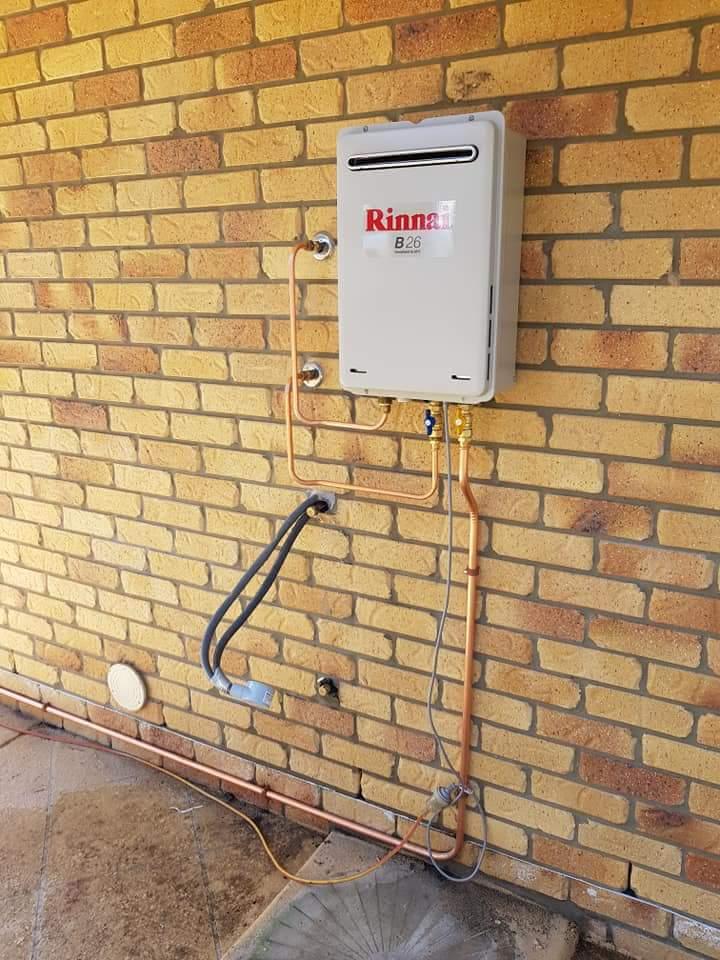 Rinnai HD200E Instant Gas Water System Installed - JR Gas and WaterWater Heater - Gas Continuous Flow